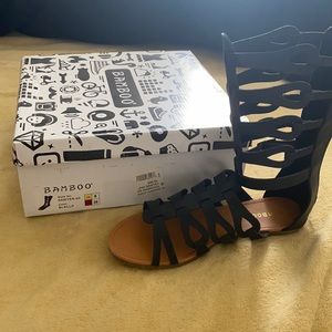 Size 8 gladiator sandals